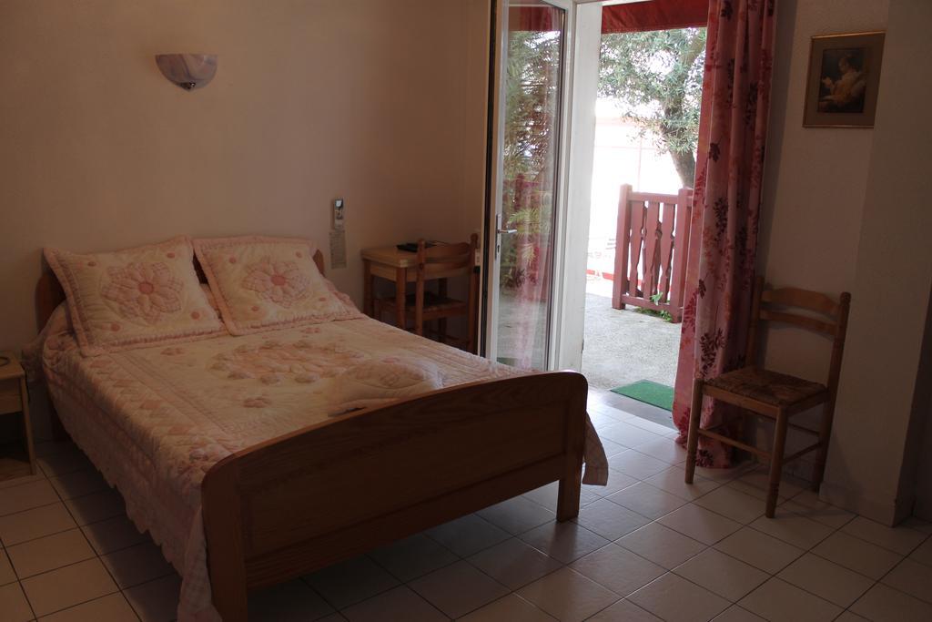 Hotel De La Pomme De Pin Vieux-Boucau-les-Bains Zewnętrze zdjęcie